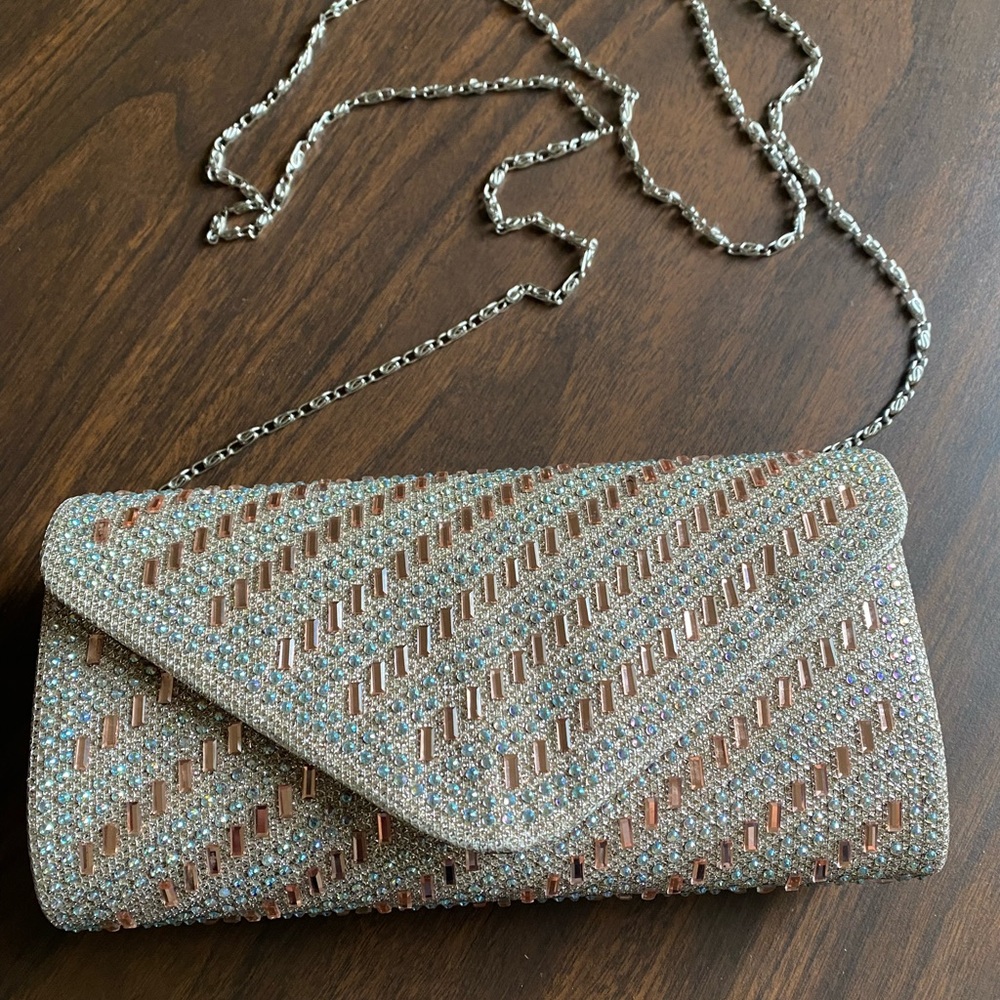 Sparkly clutch! Shoulder strap.